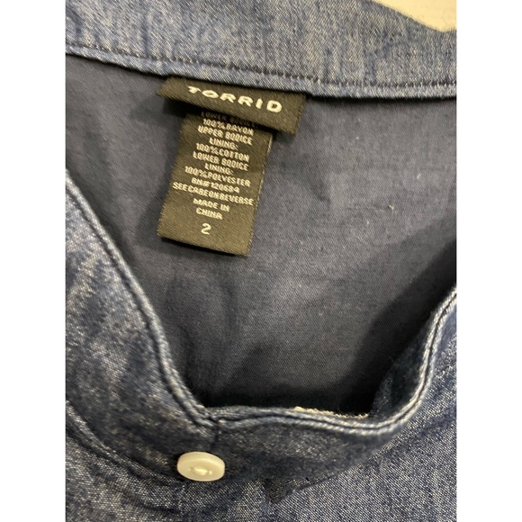 Torrid Chambray Embroidered Tank Top - Picture 4 of 4